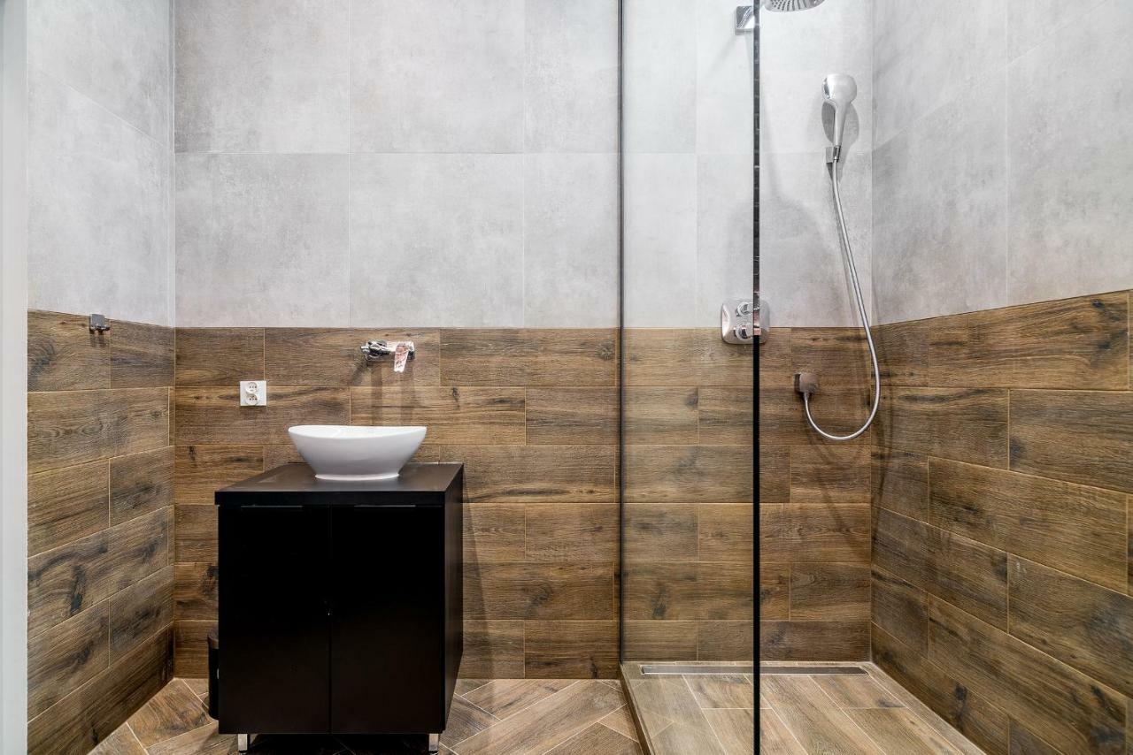 Rentplanet - Apartamenty Szewska Wrocław Exteriör bild
