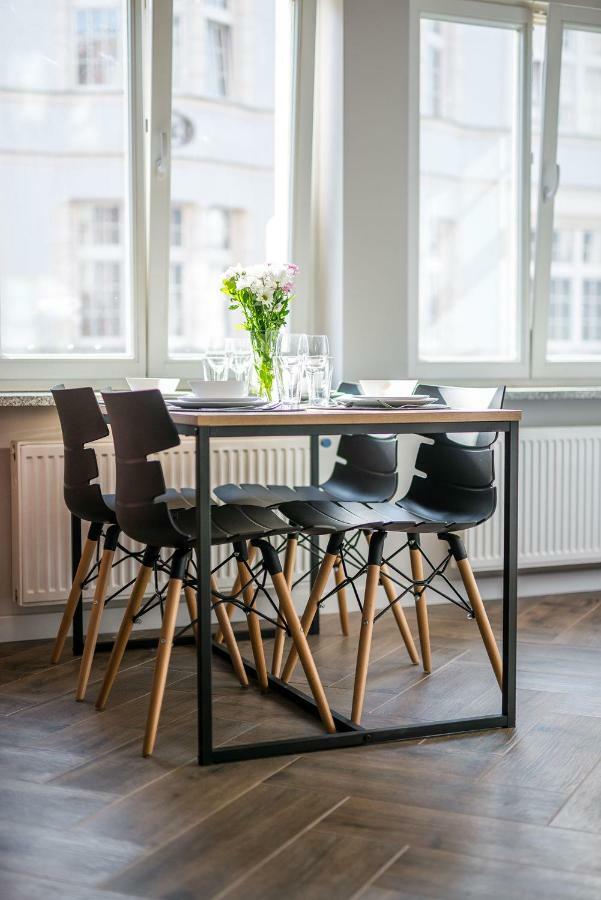 Rentplanet - Apartamenty Szewska Wrocław Exteriör bild